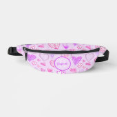 Herzmuster auf pastellviolettem initialen Monogram Bauchtasche (Vorderseite)