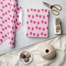 Herzmuster aus rosa Kristallen