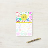 Herzmuster, farbenfrohe Herzen, Monogramm Post-it Klebezettel (Auf Schreibtisch)