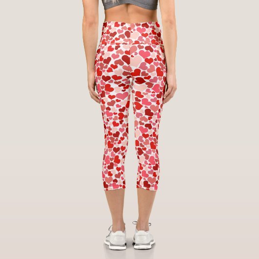Herzmuster, rote Herzen, Liebe Capri Leggings (Rückseite)