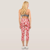 Herzmuster, rote Herzen, Liebe Capri Leggings (Rückseite)