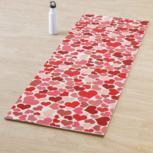 Herzmuster, rote Herzen, Liebe Yogamatte (Beispiel)