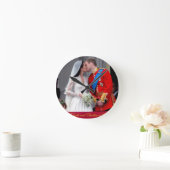 Herzog und Herzogin von Cambridge Royal Wedding Runde Wanduhr (Zuhause)