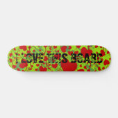 HERZsmuster ART 5 + Ihr Text | Grüner Spritzer Skateboard (Horizontal)