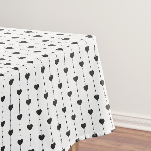 Herzstrings in Schwarz Tischdecke (Beispiel)