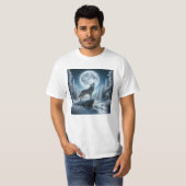 Heulender Wolf im Winter T-Shirt (Vorne ganz)