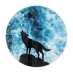 Heulender Wolf Winter schneebedeckter blauer Rauch Schneidebrett