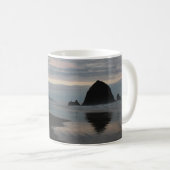 Heuschober-Felsen am Kanonen-Strand Kaffeetasse (VorderseiteRechts)