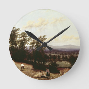 Heuschober nähern sich einem Fluss, nahe Harford, Runde Wanduhr