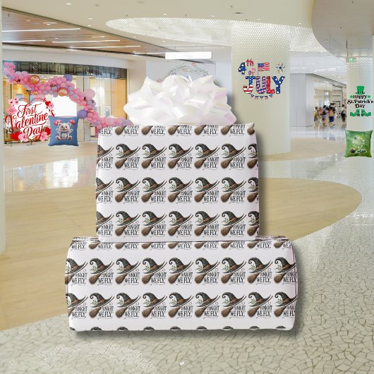 Heute Abend fliegen wir Halloween Geschenkpapier