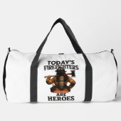 Heutige Feuerwehrleute sind Helden Duffle Bag (Vorderseite)