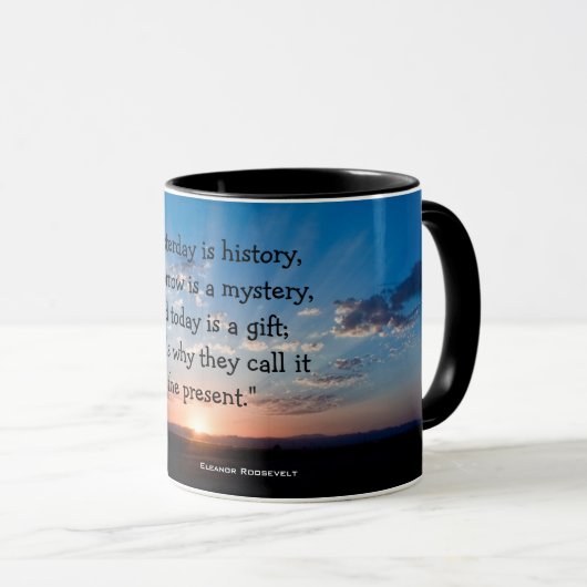 Heutiger Tag ist ein Tasse (VorderseiteRechts)