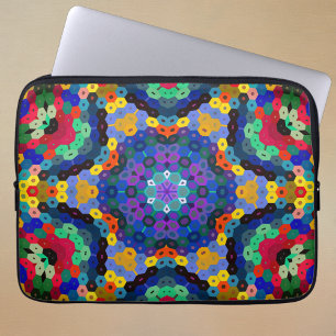 Hex Mandala Blau Gelb Rot und Grün Laptopschutzhülle