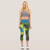 Hex Mandala Green Yellow und Blue Capri Leggings (Vorderseite)