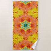 Hex Mandala Orange Yellow Red and Blue Strandtuch (Vorderseite)
