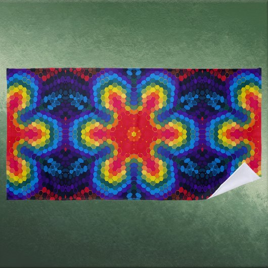 Hex Mandala Rot Gelb und Blau Strandtuch