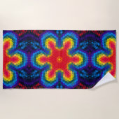 Hex Mandala Rot Gelb und Blau Strandtuch (Vorderseite)