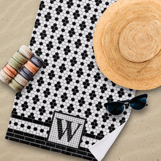 Hex Tile Print Monogram Strandtuch