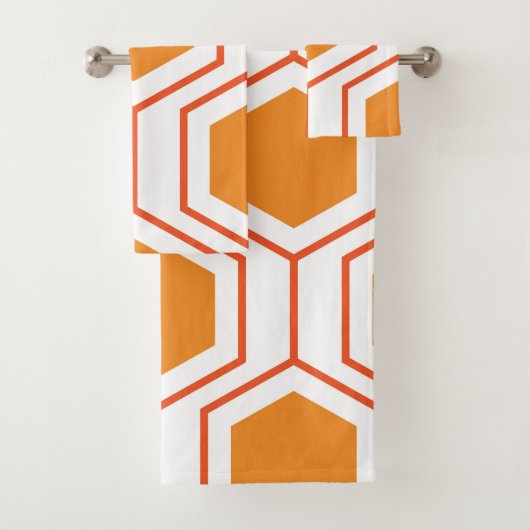 Hexagon abstract geometrical pattern in orange and badhandtuch set (Insitu)