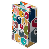 Hexagon Eyeballs Kleine Geschenktüte (Rückseite Schrägansicht)