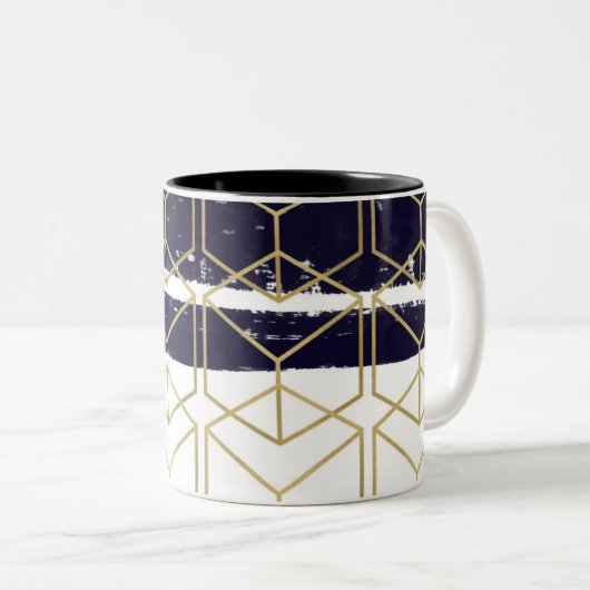 Hexagon Modern Navy Blue Gold Geometric Glam Zweifarbige Tasse (VorderseiteRechts)