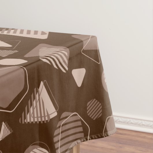 Hexagon & Triangle Pink & Brown auf braunem Muster Tischdecke (Beispiel)