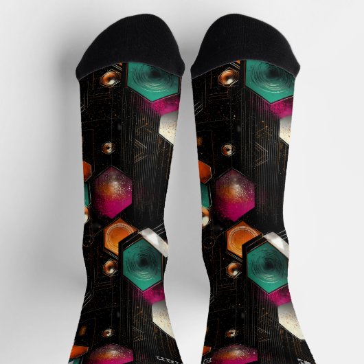 Hexagonal Abstrakt in Emerald, Orange auf Black Socken (Oben)