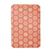 Hexagonal Kimono Print, Mandarin Orange Badematte (Vorderseite Vertikal)
