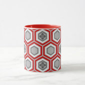 Hexagonal Kimono Print, rot und grau / grau Tasse (Zentrum)