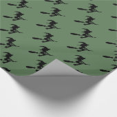 Hexe auf Broomstick Geschenkpapier (Ecke)