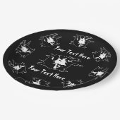 Hexe auf Broomstick mit Katze und Fledermaushallow Pappteller (Schrägansicht)