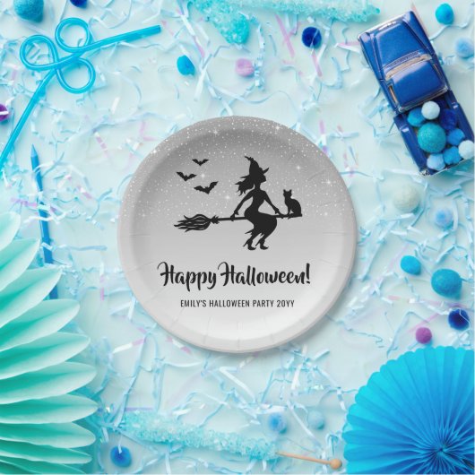 Hexe auf einem silbergrauen und schwarzen Hallowee Pappteller (Party)