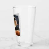 Hexe auf einer Broomstick-Tasse Glas (Links)