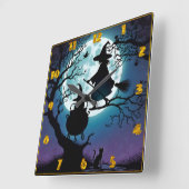 Hexe, die nachts unter Vollmond fliegt Quadratische Wanduhr (Winkel)