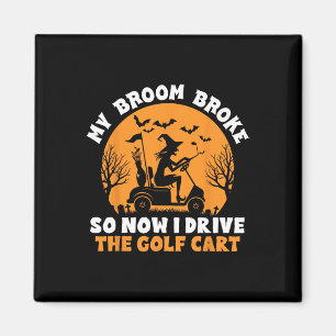 Hexe fährt auf einem Golfwagen Lustiges Halloween Magnet
