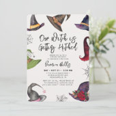 Hexe Hitched Lila Halloween Brautparty Einladung (Stehend Vorderseite)