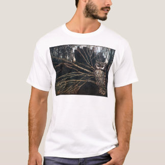 Hexe in der Eulen-Form T-Shirt