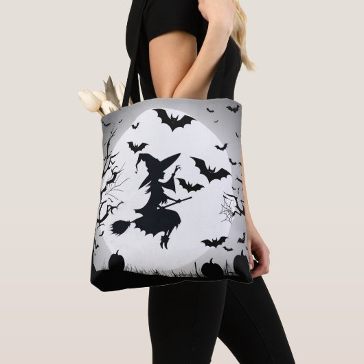 Hexe mit Fledermäusen Funny Halloween Thema Tasche (Von Nahem)