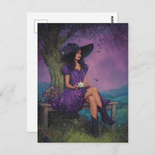 Hexe mit Tee auf einer Bank unter einem Baum Postkarte (Vorne/Hinten)