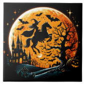 Hexe reitet auf einem Halloween-Mond Fliese (Vorderseite)