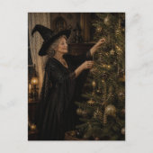 Hexe schmückt ihren Julbaum Postkarte (Vorderseite)