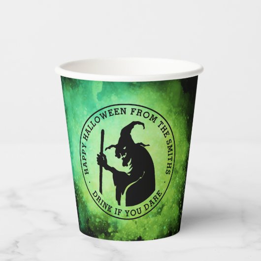 Hexe und benutzerdefinierter Text grün schwarz Hal Pappbecher (Vorderseite)