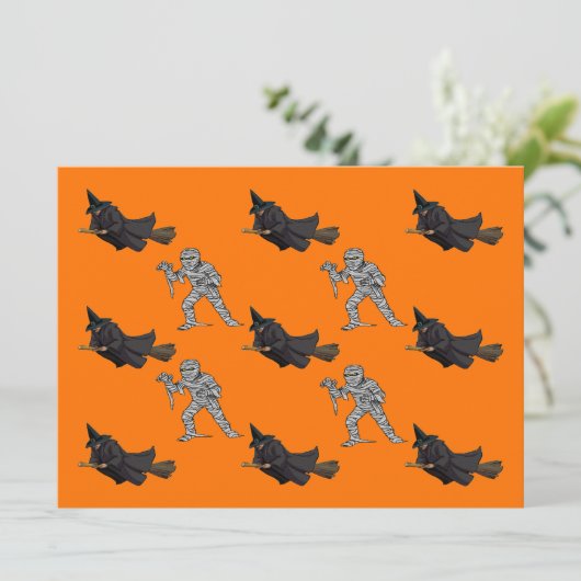 Hexe und Mummy Pattern Halloween-Party laden ein Einladung (Stehend Vorderseite)