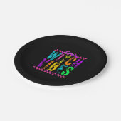 Hexe Vibes Halloween Neon Checkered Bow Pappteller (Schrägansicht)