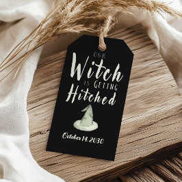 Hexe wird Hitched Black Halloween Bridal Geschenkanhänger