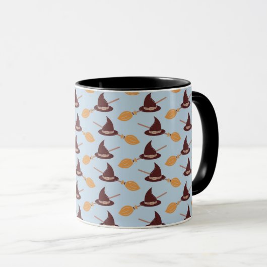 Hexen Broomsticks und Hat Pattern Halloween-Tasse Tasse (VorderseiteRechts)