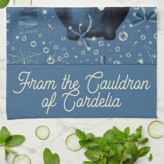 Hexen Cauldron Blue Geschirrtuch (Gefaltet)