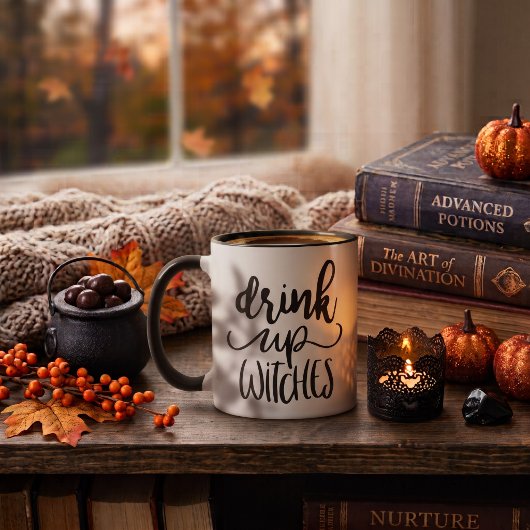 Hexen mit handgeschriebenem Halloween trinken Tasse