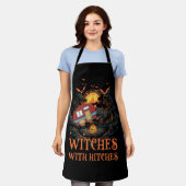 Hexen mit Hitches Halloween Hexen Camping Lov Schürze (Getragen)
