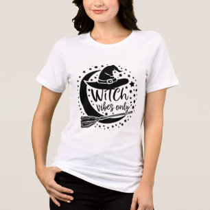 Hexen-Vibes Only - Halloween Tri-Blend Shirt
